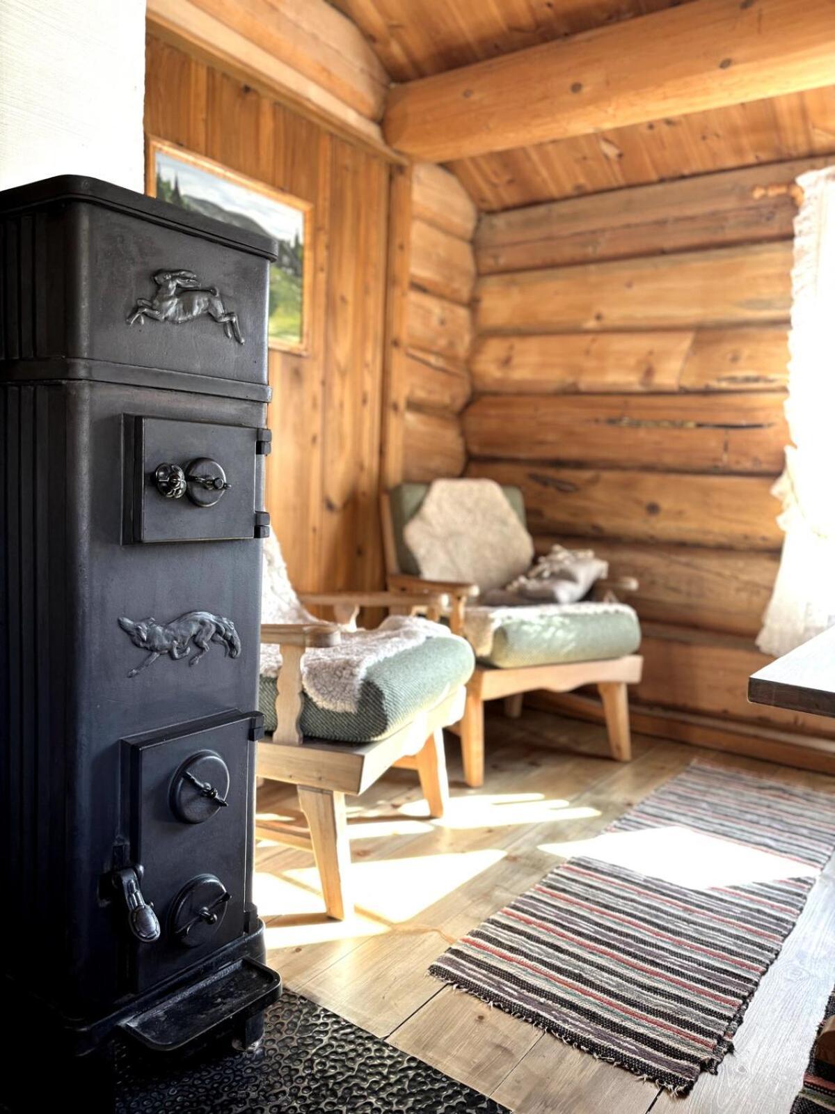 Stallen - Koselig Lite Hus Pa Gardstun Skjak Ngoại thất bức ảnh